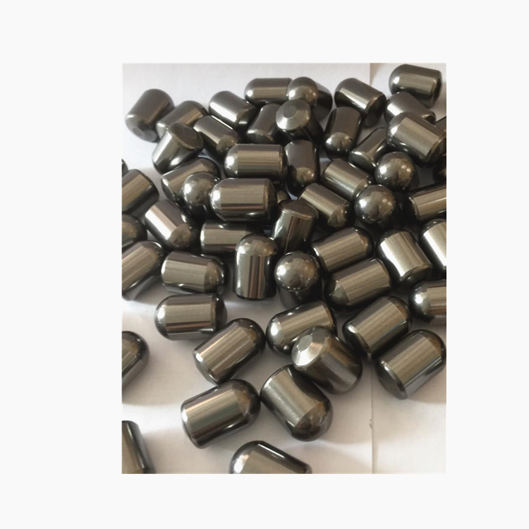 Durable tungsten carbide stud/cemented c