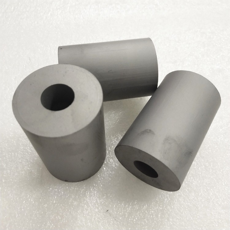 Corrosion resistant Tungsten Carbide bea